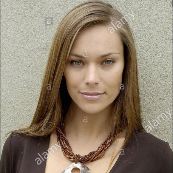 Meet your Posher, Leah - Picture 1 of 1